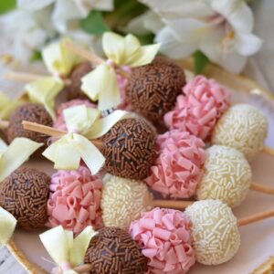 CURSO: DOCES DE FESTA PERFEITOS - DA COZINHA AO SUCESSO - 15 MAIO SEXTA - DAS 10H AS 17H