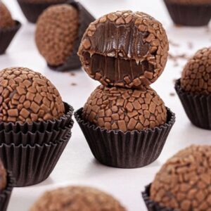 CURSO: BRIGADEIROS ZERO LACTOSE - 09 ABRIL QUINTA- 10H AS 16H