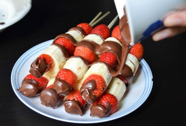 CURSO: CULINÁRIA KIDS - HAMBURGUER E NUGGETS CASEIROS  - 01 JULHO - 10H AS 12:30H - Imagem 14