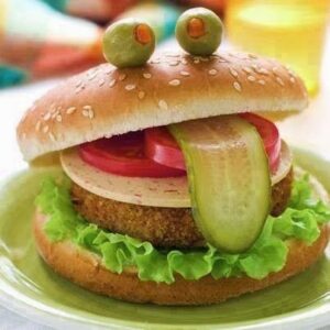 CURSO: CULINÁRIA KIDS - HAMBURGUER E NUGGETS CASEIROS  - 01 JULHO - 10H AS 12:30H