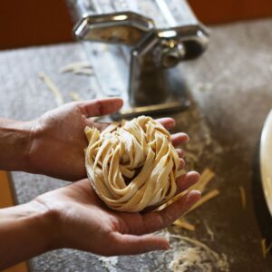 CURSO: MASSAS ARTESANAL E MOLHOS ZERO GLÚTEN - 23 OUTUBRO QUINTA - 19H AS 22H